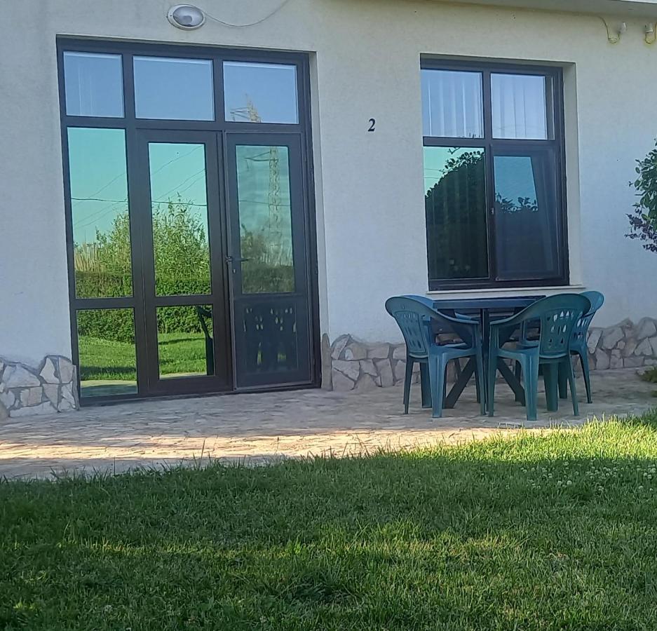 Villa Ketli Apartment Bliznatsi Zewnętrze zdjęcie