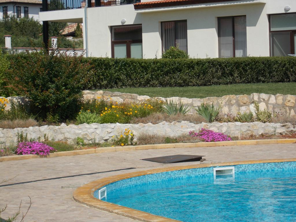 Villa Ketli Apartment Bliznatsi Zewnętrze zdjęcie