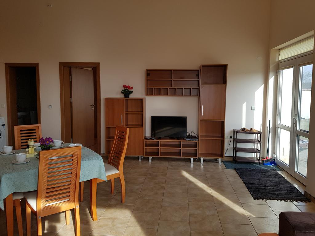 Villa Ketli Apartment Bliznatsi Zewnętrze zdjęcie