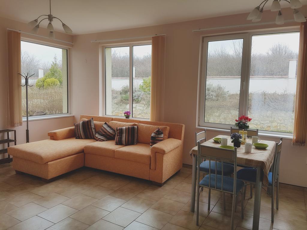 Villa Ketli Apartment Bliznatsi Zewnętrze zdjęcie
